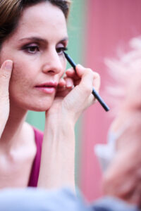 Schauspielerin Gioia Osthoff während des Shootings, Hair and Make Up: Birgit Düvelmeyer; Foto: ©Dieter-Duevelmeyer