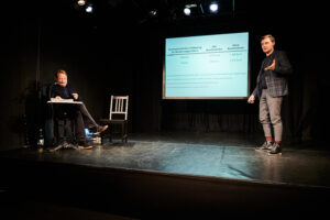 Foto von der BFFS Veranstaltung zum Thema Altersvorsorge mit Alexander Martschewski und dem Schauspieler und Moderator Roland Wolf